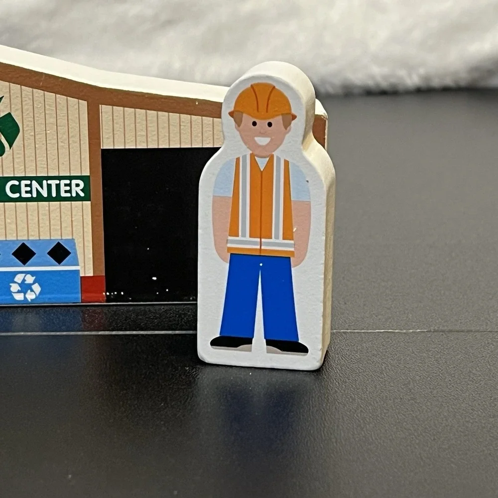 Melissa and Doug Wooden Town Play Set Gas Station Recycling Center Trucks People